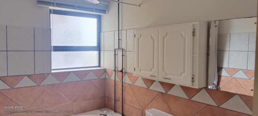 To Let 2 Bedroom Property for Rent in Hartenbos Central Western Cape